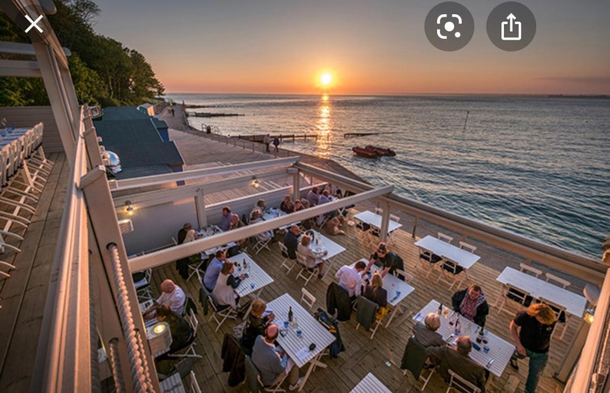 Beau - Brambles Chine, Colwell Bay - 5 Star Wifi - Short Walk To The Hut And Beach - 1 Night Stays Available - Ferry Offers Freshwater Kültér fotó